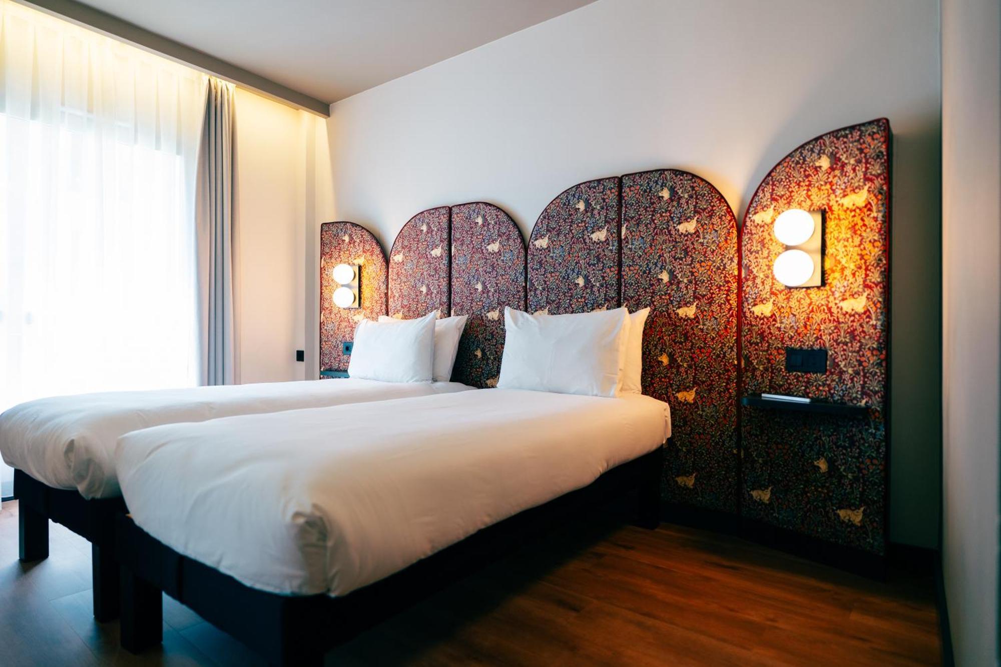 ไอบิส มาดริด เซนโตร Hotel ภายนอก รูปภาพ