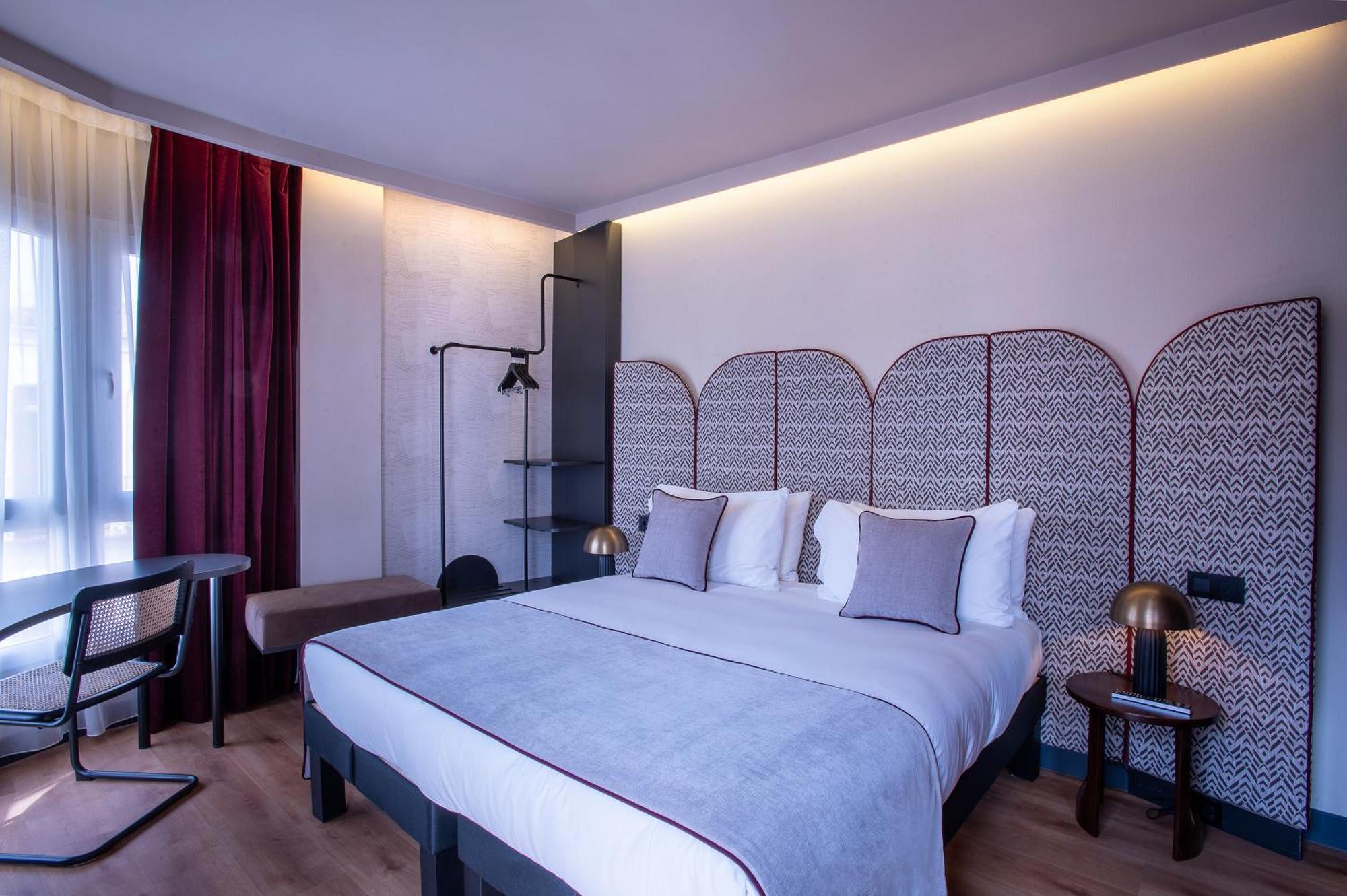 ไอบิส มาดริด เซนโตร Hotel ภายนอก รูปภาพ