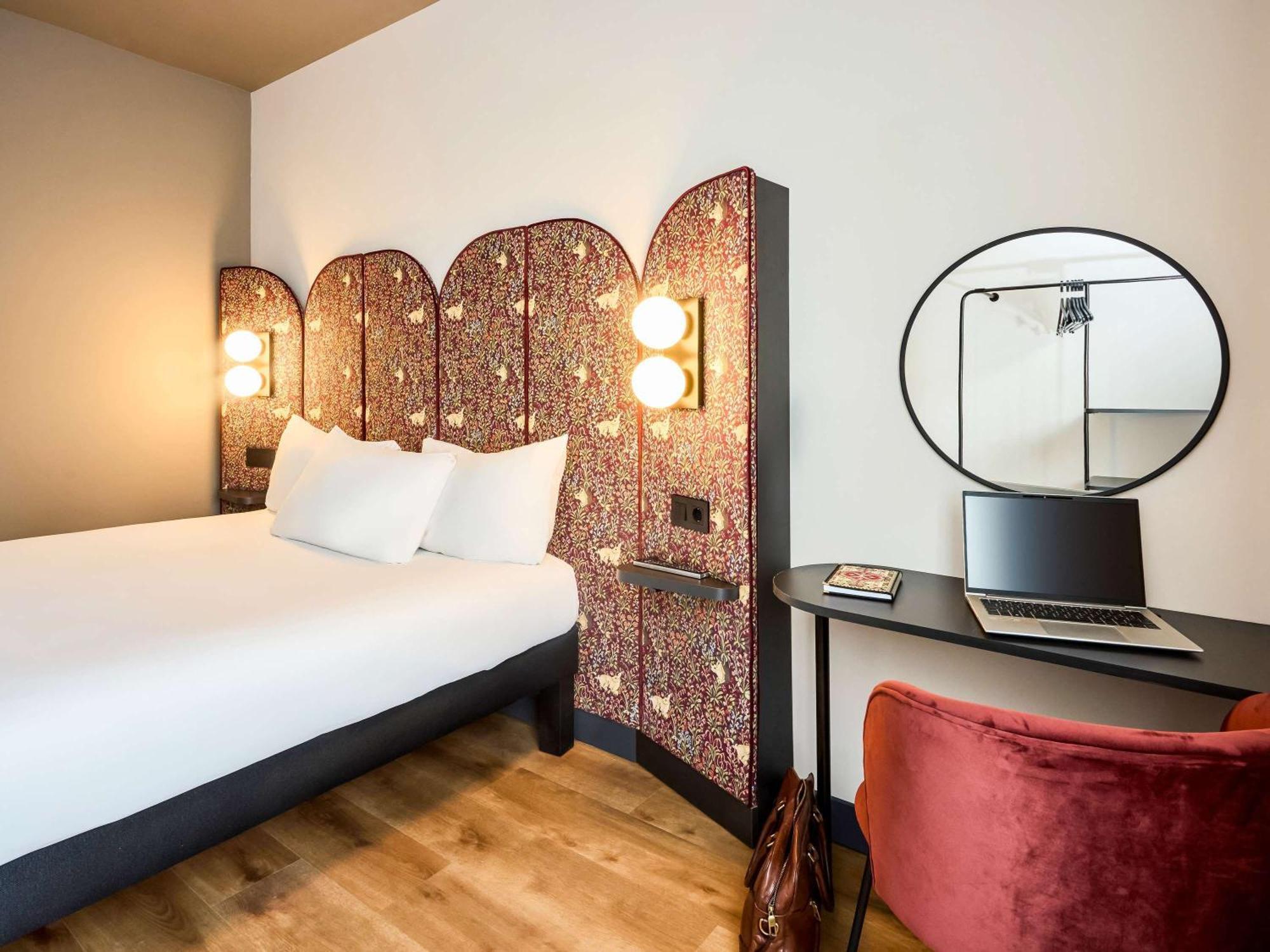 ไอบิส มาดริด เซนโตร Hotel ภายนอก รูปภาพ