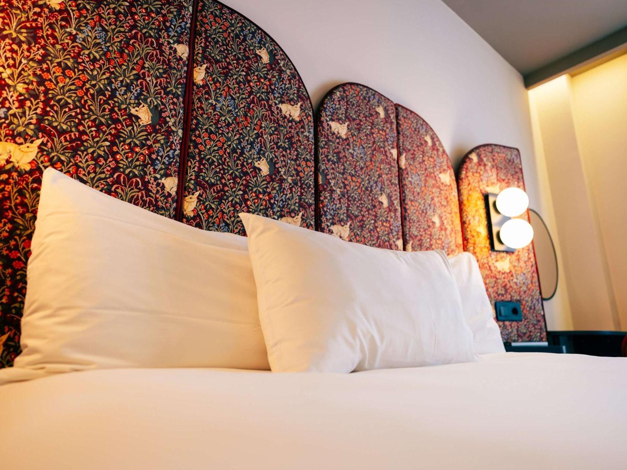 ไอบิส มาดริด เซนโตร Hotel ภายนอก รูปภาพ